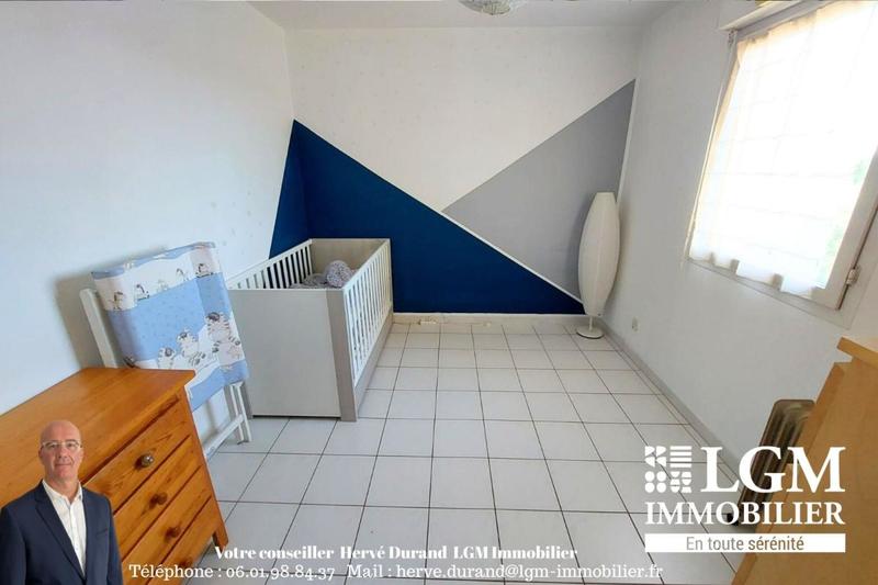 Appartement - 80 m² - 4 pièces