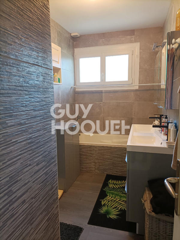 Maison - 120 m² - 4 pièces