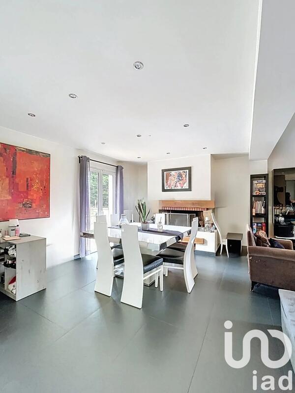 Maison - 145 m² - 5 pièces