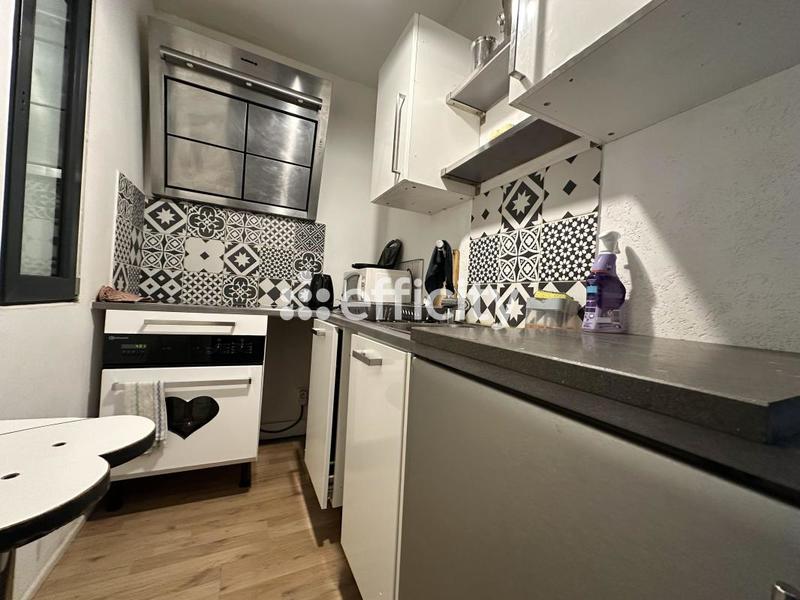 Maison - 95 m² - 6 pièces