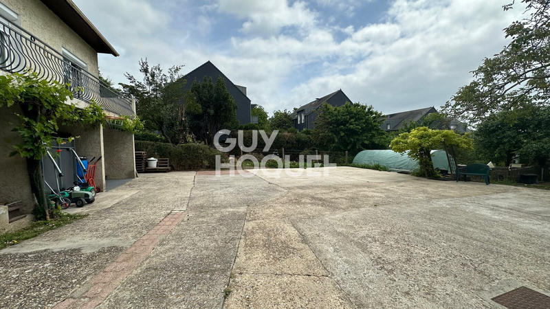 Maison - 156 m² - 8 pièces