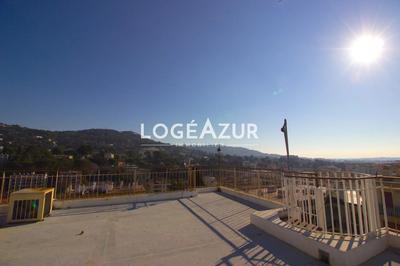 Appartement - 115 m² - 4 pièces