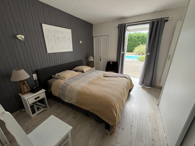 Maison - 208 m² - 8 pièces