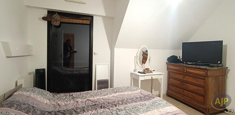 Maison - 157 m² - 6 pièces