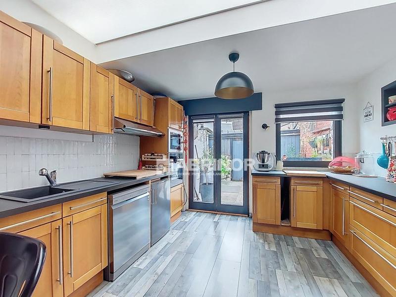 Maison - 89 m² - 4 pièces