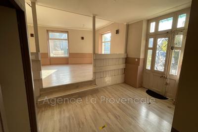 Local commercial - 120 m²