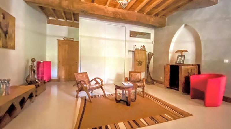 Château - 943 m² - 24 pièces