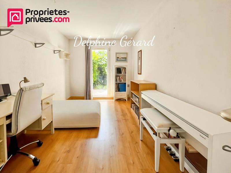 Maison - 97 m² - 5 pièces