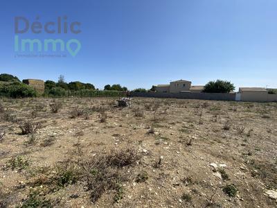 Terrain constructible - 967 m²