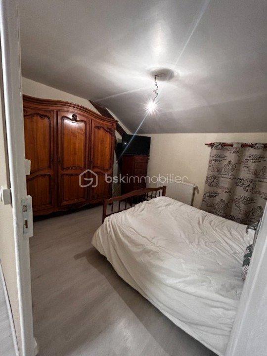 Maison de village - 190 m² - 12 pièces