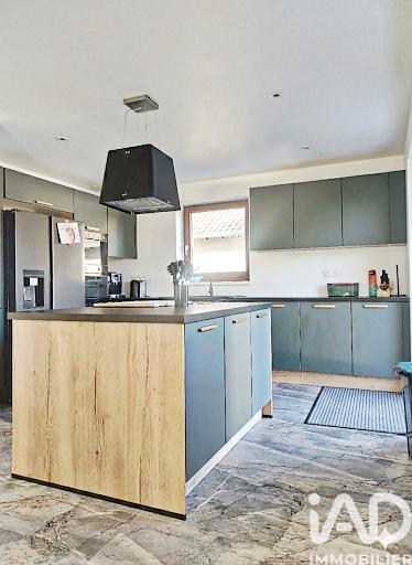 Maison - 128 m² - 5 pièces