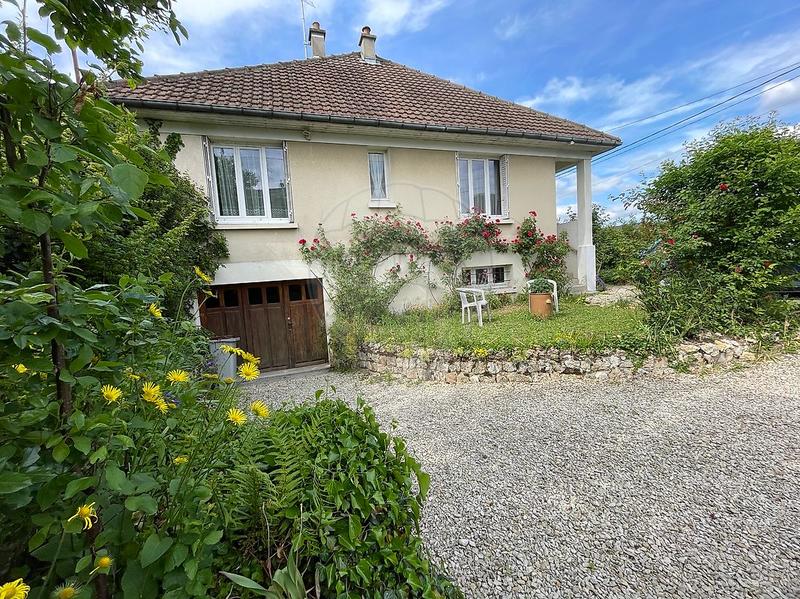 Maison - 89 m² - 5 pièces