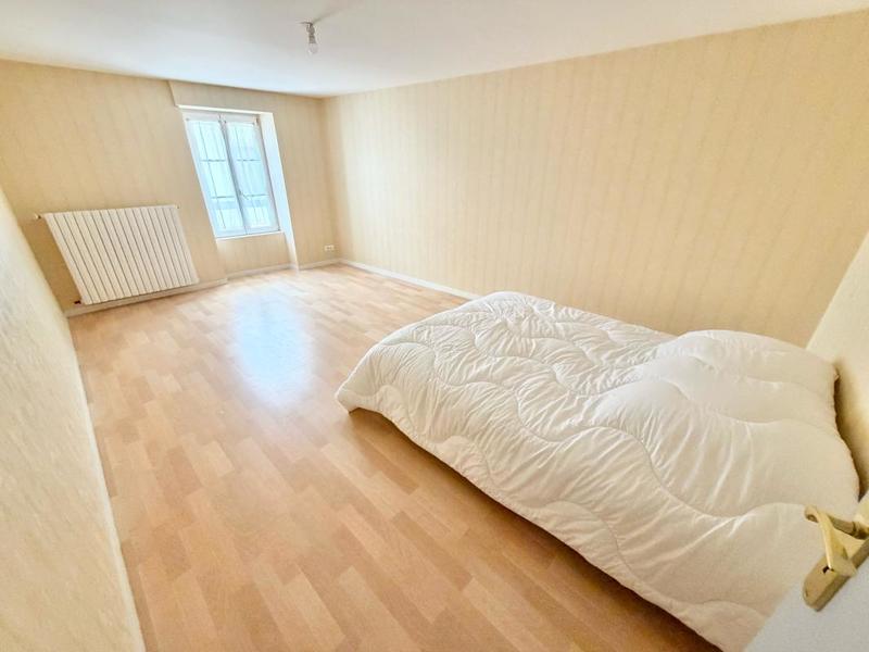 Maison - 185 m² - 6 pièces