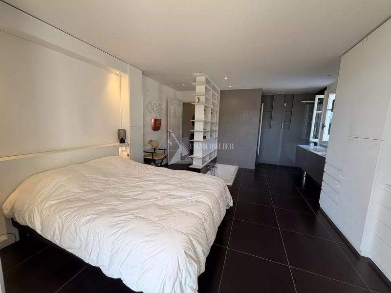 Villa - 189 m² - 6 pièces