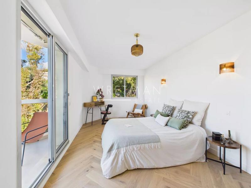 Appartement - 97 m² - 4 pièces