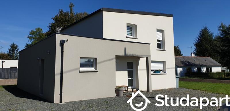 Maison - 102 m² - 5 pièces