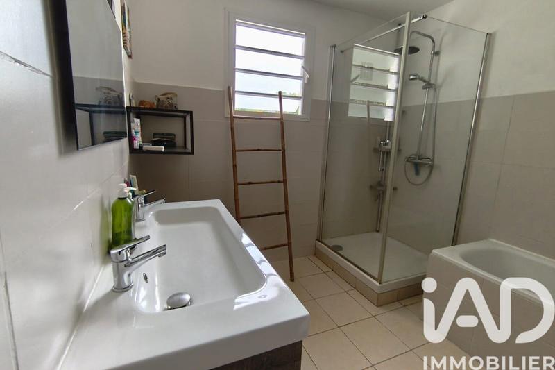 Maison - 94 m² - 4 pièces