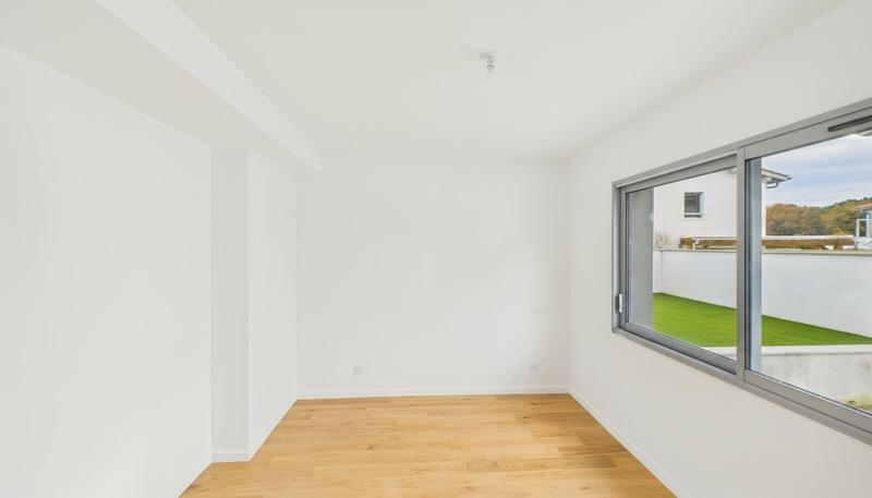 Maison - 194 m² - 6 pièces