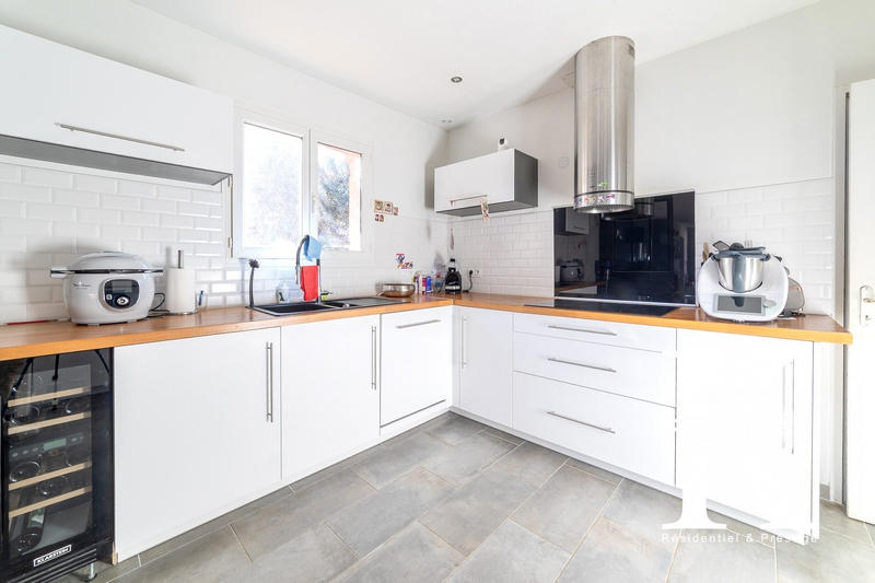 Maison - 110 m² - 5 pièces