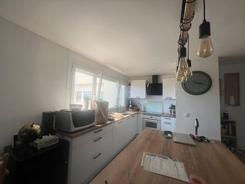 Appartement - 65 m² - 3 pièces