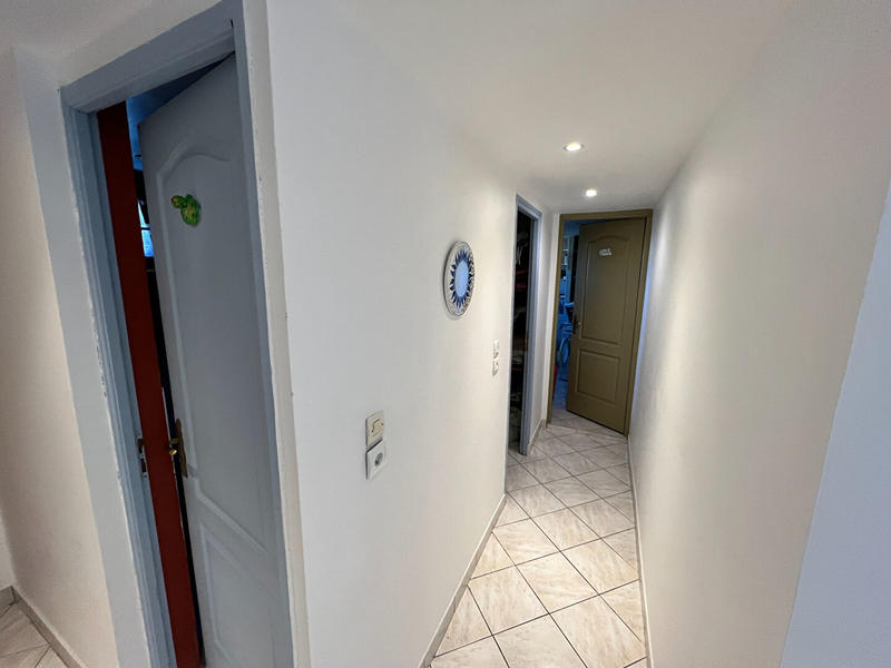 Maison - 400 m² - 19 pièces