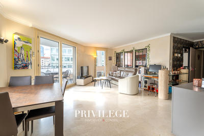 Appartement - 117 m² - 5 pièces