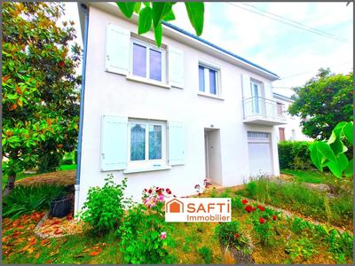 Maison - 82 m² - 5 pièces