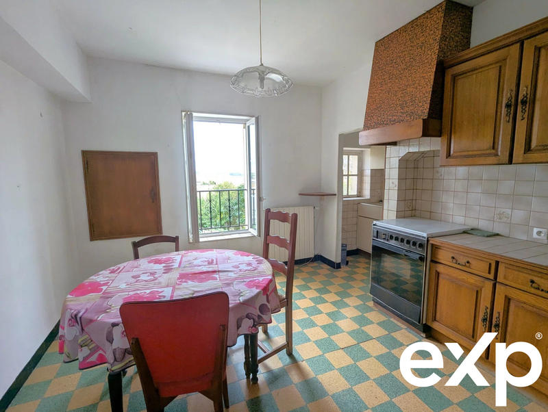 Appartement - 93 m² - 5 pièces