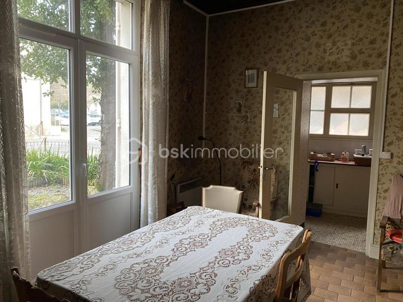 Immeuble - 250 m² - 8 pièces