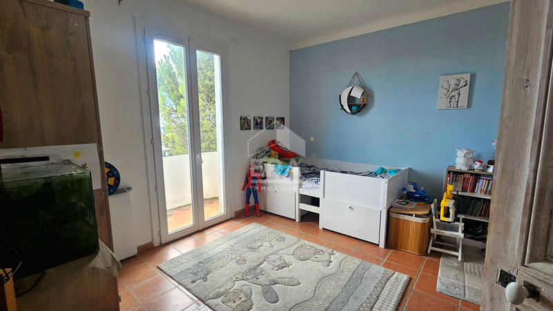 Appartement - 98 m² - 4 pièces