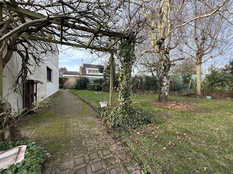 Maison - 178 m² - 6 pièces