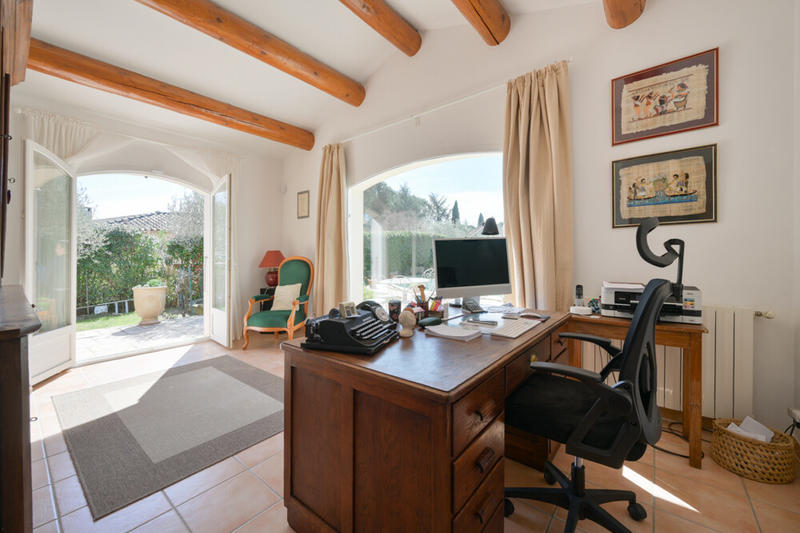 Villa - 177 m² - 5 pièces