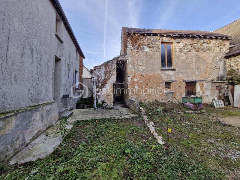 Maison de village - 88 m² - 7 pièces