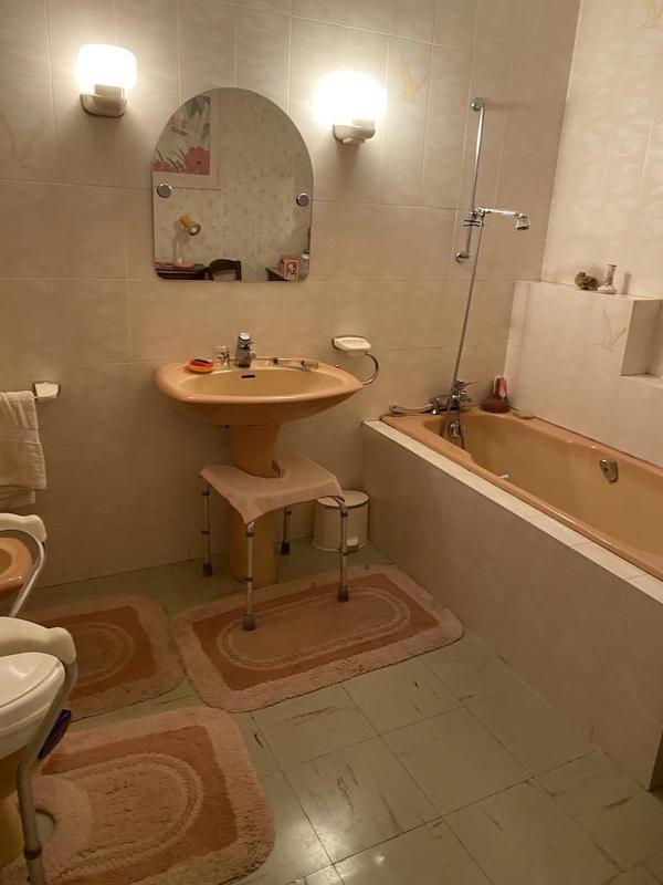 Villa - 220 m² - 6 pièces