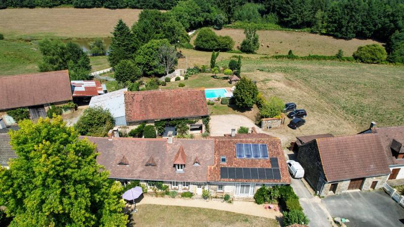 Maison ancienne - 230 m² - 7 pièces