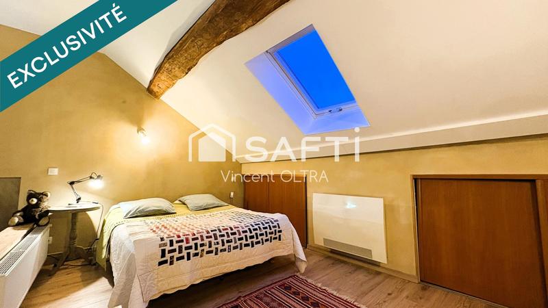 Maison - 235 m² - 8 pièces