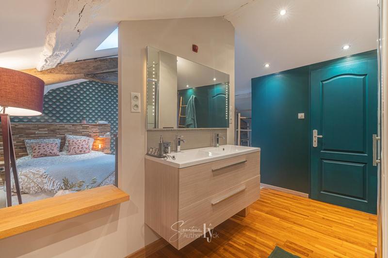 Maison - 160 m² - 6 pièces