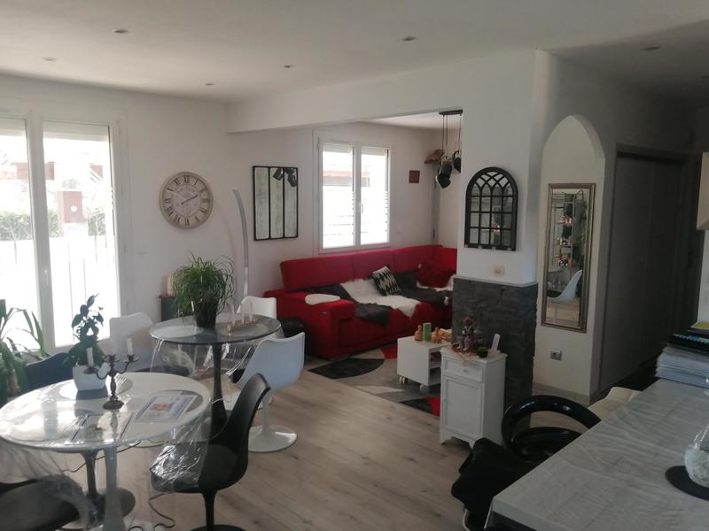 Maison - 83 m² - 5 pièces