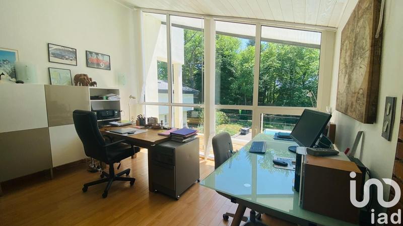 Maison de maîtres - 217 m² - 8 pièces