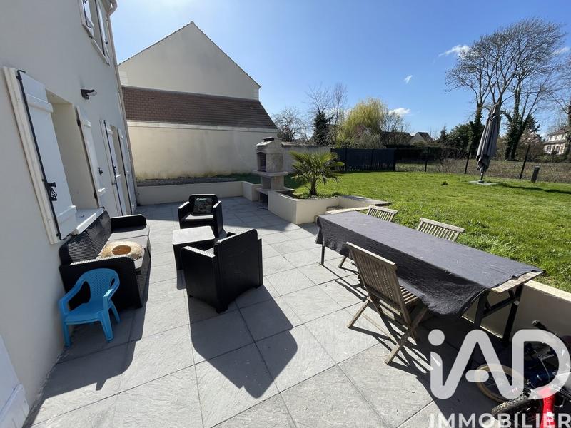 Maison de ville - 122 m² - 7 pièces