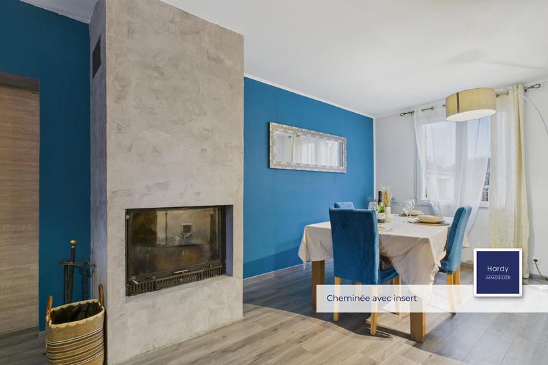 Maison - 97 m² - 6 pièces