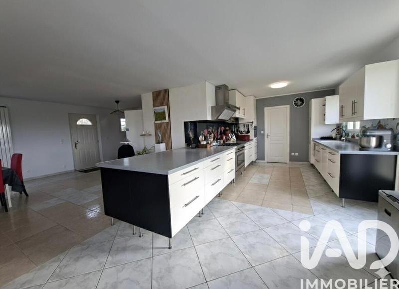 Maison - 175 m² - 5 pièces