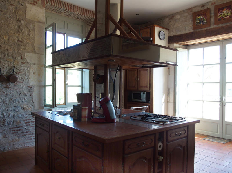 Maison - 435 m² - 10 pièces