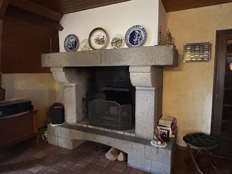 Maison - 213 m² - 7 pièces