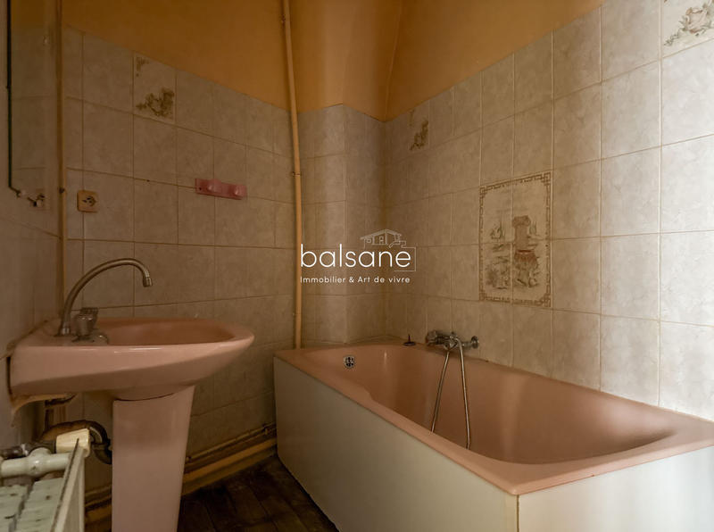 Maison ancienne - 172 m² - 6 pièces