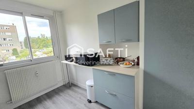 Appartement - 99 m² - 4 pièces