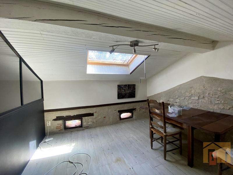 Maison - 206 m² - 7 pièces