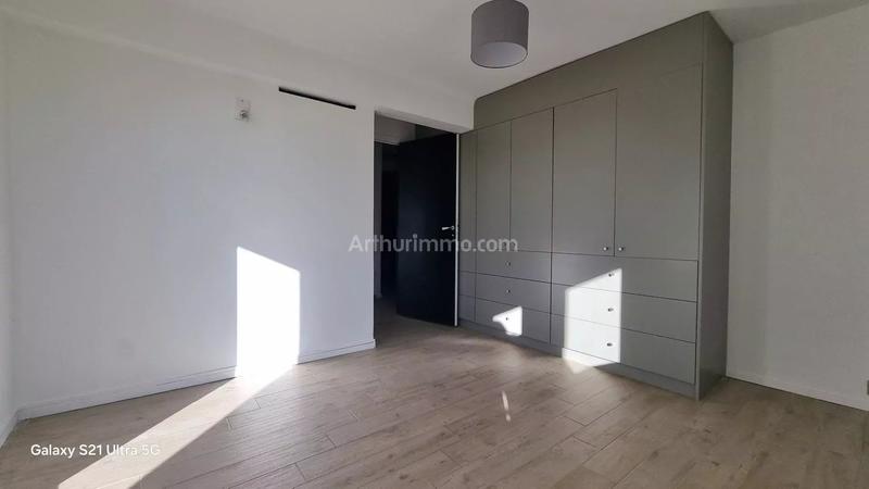 Appartement - 90 m² - 4 pièces
