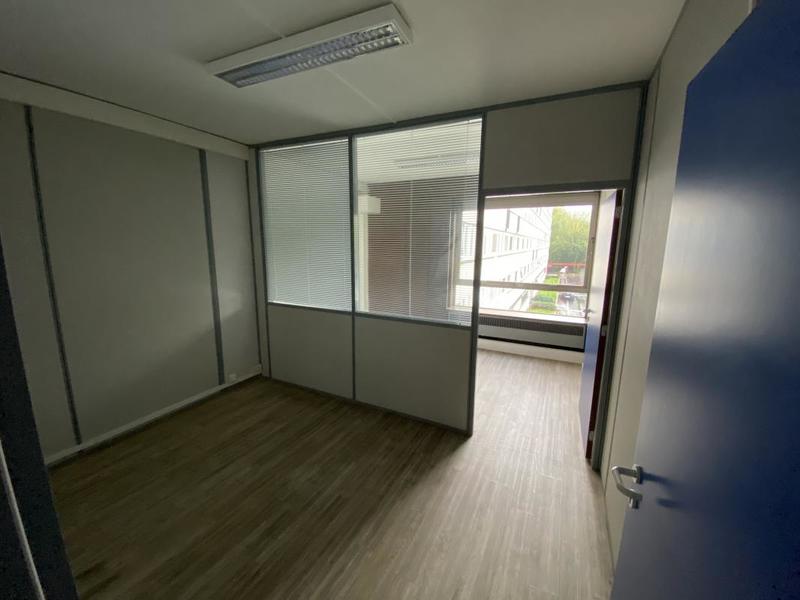 Bureau - 390 m²