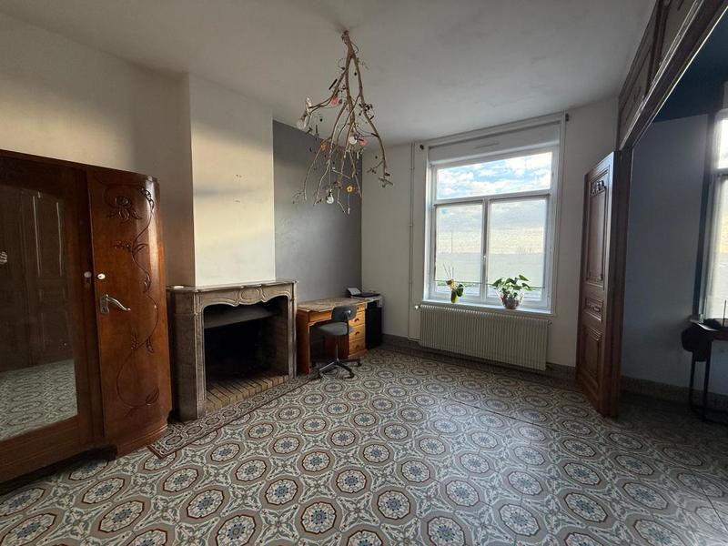 Maison - 199 m² - 7 pièces